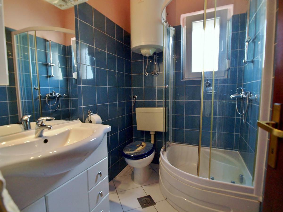 Apartments Bosiljka 라브 외부 사진